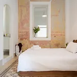 Gemmayzeh Traditional Apartments